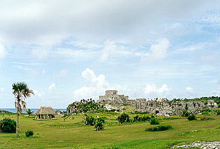 source:  http://tourbymexico.netgate.net/qroo/tulum/tulum.htm